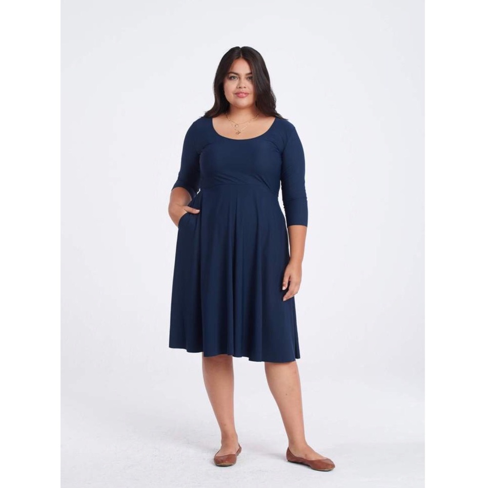 NWT REC ROOM Scoop Dress in Navy Blue